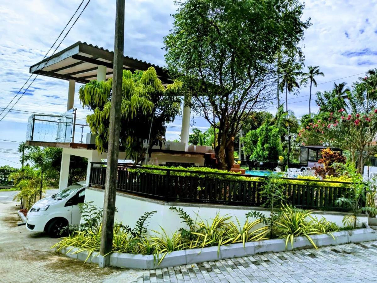 Queens Beach Hotel 坦加拉 外观 照片