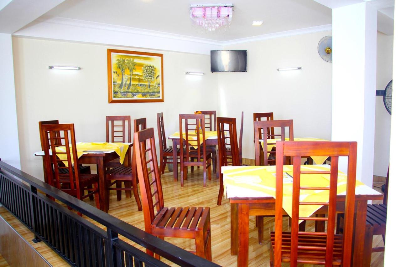 Queens Beach Hotel 坦加拉 外观 照片